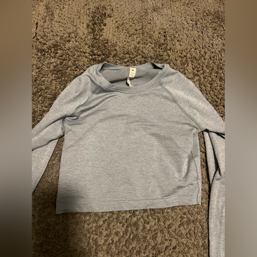Lululemon shirt